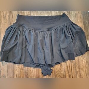 Aerie Black Pleated Shorts